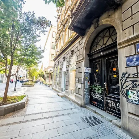 Panorama Central-downtown Appartement